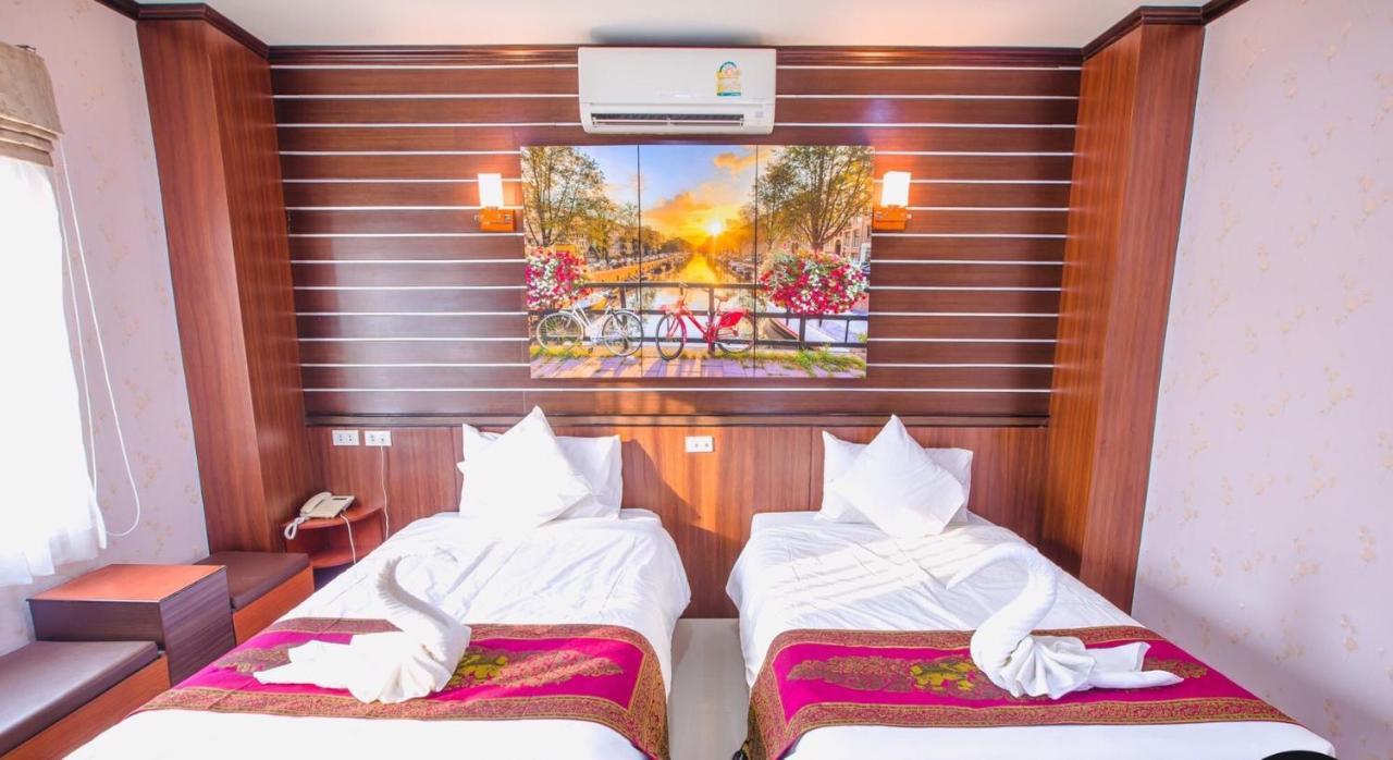 Bander Hotel Phu Khieo Экстерьер фото